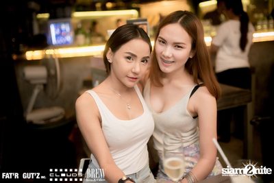 Seenspace Invasion ที่ร้าน Clouds, Fat'R Gut'z และ BREW Beers & Ciders — photo 34