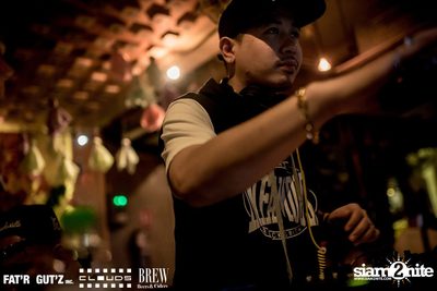 Seenspace Invasion ที่ร้าน Clouds, Fat'R Gut'z และ BREW Beers & Ciders — photo 36
