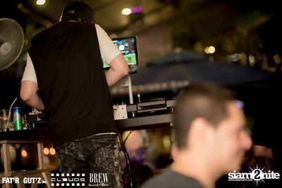 Seenspace Invasion ที่ร้าน Clouds, Fat'R Gut'z และ BREW Beers & Ciders — photo 66
