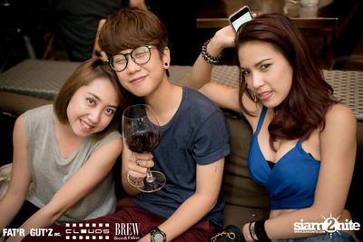 Seenspace Invasion ที่ร้าน Clouds, Fat'R Gut'z และ BREW Beers & Ciders — photo 72