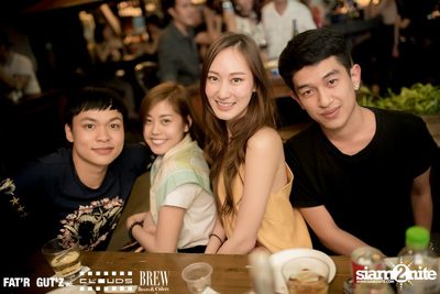 Seenspace Invasion ที่ร้าน Clouds, Fat'R Gut'z และ BREW Beers & Ciders — photo 79