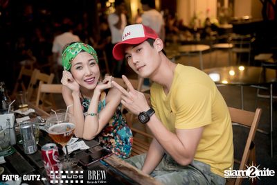Seenspace Invasion ที่ร้าน Clouds, Fat'R Gut'z และ BREW Beers & Ciders — photo 83