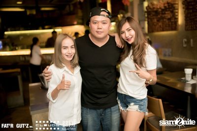 Seenspace Invasion ที่ร้าน Clouds, Fat'R Gut'z และ BREW Beers & Ciders — photo 106