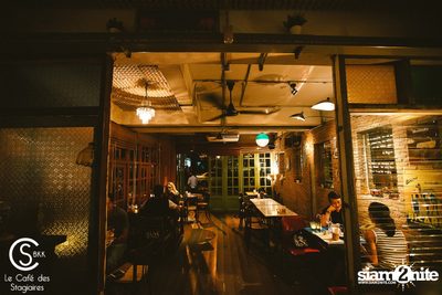 Ladies Night at Le Café des Stagiaires Bangkok — photo 4