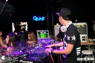 25 Hours Live Concert at OZONE Pub & Restaurant — photo 18