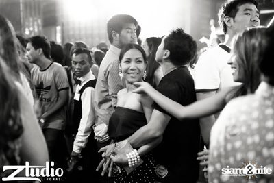 Grey Goose นำเสนอ TGIF : Vicetone ที่ สตูดิโอ ไลฟ์ ฮอลล์ — photo 10