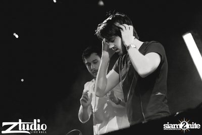 Grey Goose นำเสนอ TGIF : Vicetone ที่ สตูดิโอ ไลฟ์ ฮอลล์ — photo 52