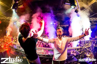 Grey Goose นำเสนอ TGIF : Vicetone ที่ สตูดิโอ ไลฟ์ ฮอลล์ — photo 109