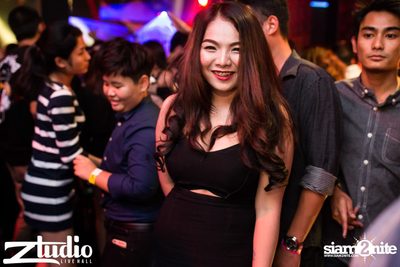 Grey Goose นำเสนอ TGIF : Vicetone ที่ สตูดิโอ ไลฟ์ ฮอลล์ — photo 122
