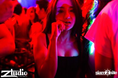 Grey Goose นำเสนอ TGIF : Vicetone ที่ สตูดิโอ ไลฟ์ ฮอลล์ — photo 129