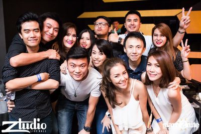 Grey Goose นำเสนอ TGIF : Vicetone ที่ สตูดิโอ ไลฟ์ ฮอลล์ — photo 130