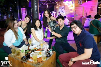 Chang Night Party at Buckets Siamese Bar — photo 7