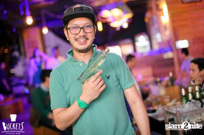 Chang Night Party at Buckets Siamese Bar — photo 21