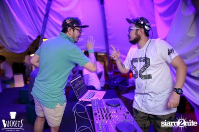 Chang Night Party at Buckets Siamese Bar — photo 82