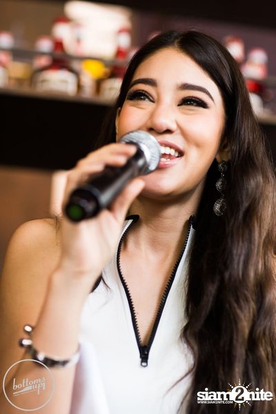 Soft Opening at BottomsUp Fresh Fashion Eatery — photo 74
