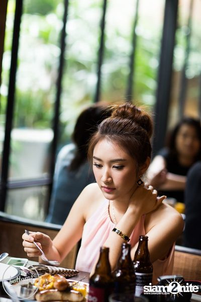 Soft Opening at BottomsUp Fresh Fashion Eatery — photo 107