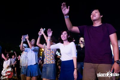 Black Valentine by Portrait ที่สนาม จรัญ บุรพรัตน์ (อัลบั้มที่ 1 จาก 2) — photo 195