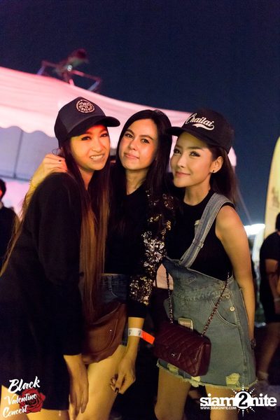 Black Valentine by Portrait ที่สนาม จรัญ บุรพรัตน์ (อัลบั้มที่ 1 จาก 2) — photo 204