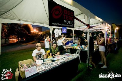 Black Valentine by Portrait ที่สนาม จรัญ บุรพรัตน์ (อัลบั้มที่ 2 จาก 2) — photo 23