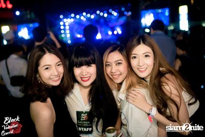 Black Valentine by Portrait ที่สนาม จรัญ บุรพรัตน์ (อัลบั้มที่ 2 จาก 2) — photo 54
