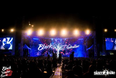 Black Valentine by Portrait ที่สนาม จรัญ บุรพรัตน์ (อัลบั้มที่ 2 จาก 2) — photo 58