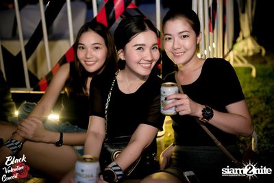 Black Valentine by Portrait ที่สนาม จรัญ บุรพรัตน์ (อัลบั้มที่ 2 จาก 2) — photo 59