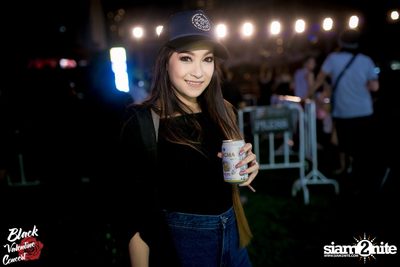 Black Valentine by Portrait ที่สนาม จรัญ บุรพรัตน์ (อัลบั้มที่ 2 จาก 2) — photo 82