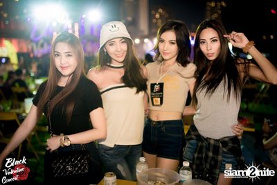 Black Valentine by Portrait ที่สนาม จรัญ บุรพรัตน์ (อัลบั้มที่ 2 จาก 2) — photo 124