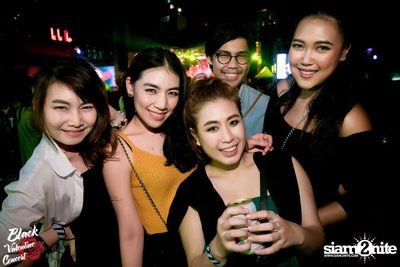 Black Valentine by Portrait ที่สนาม จรัญ บุรพรัตน์ (อัลบั้มที่ 2 จาก 2) — photo 148