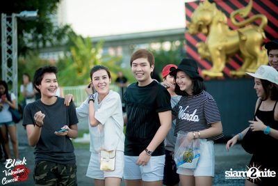 Black Valentine by Portrait ที่สนาม จรัญ บุรพรัตน์ (อัลบั้มที่ 2 จาก 2) — photo 194