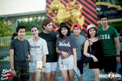 Black Valentine by Portrait ที่สนาม จรัญ บุรพรัตน์ (อัลบั้มที่ 2 จาก 2) — photo 195