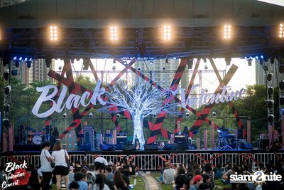 Black Valentine by Portrait ที่สนาม จรัญ บุรพรัตน์ (อัลบั้มที่ 2 จาก 2) — photo 229