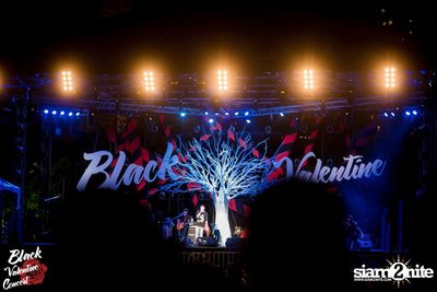 Black Valentine by Portrait ที่สนาม จรัญ บุรพรัตน์ (อัลบั้มที่ 2 จาก 2) — photo 246