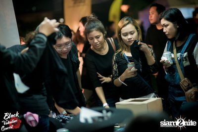 Black Valentine by Portrait ที่สนาม จรัญ บุรพรัตน์ (อัลบั้มที่ 2 จาก 2) — photo 279