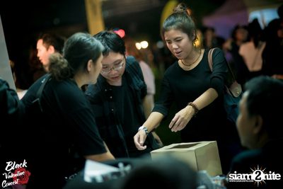 Black Valentine by Portrait ที่สนาม จรัญ บุรพรัตน์ (อัลบั้มที่ 2 จาก 2) — photo 280