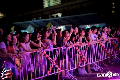 Black Valentine by Portrait ที่สนาม จรัญ บุรพรัตน์ (อัลบั้มที่ 2 จาก 2) — photo 319