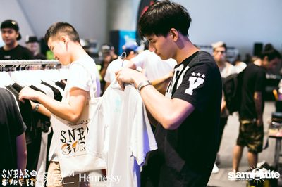 SneakaVilla & Hennessy pres. Sneak the Street at EmQuartier — photo 51