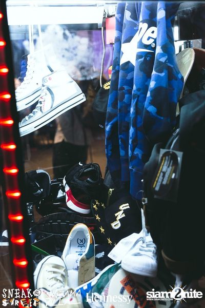 SneakaVilla & Hennessy pres. Sneak the Street at EmQuartier — photo 61