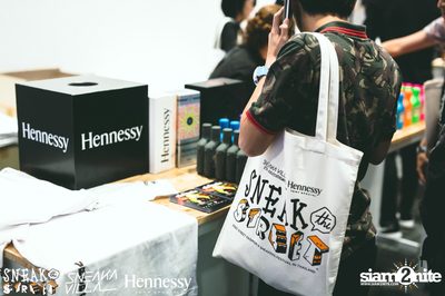 SneakaVilla & Hennessy pres. Sneak the Street at EmQuartier — photo 64