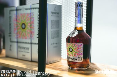 SneakaVilla & Hennessy pres. Sneak the Street at EmQuartier — photo 66