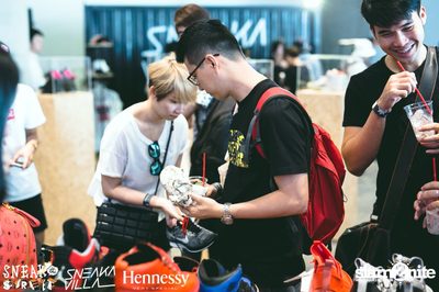 SneakaVilla & Hennessy pres. Sneak the Street at EmQuartier — photo 76