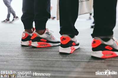 SneakaVilla & Hennessy pres. Sneak the Street at EmQuartier — photo 97