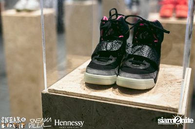 SneakaVilla & Hennessy pres. Sneak the Street at EmQuartier — photo 121