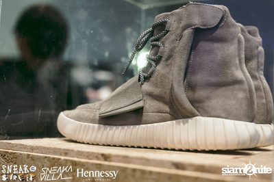 SneakaVilla & Hennessy pres. Sneak the Street at EmQuartier — photo 126