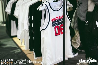 SneakaVilla & Hennessy pres. Sneak the Street at EmQuartier — photo 132