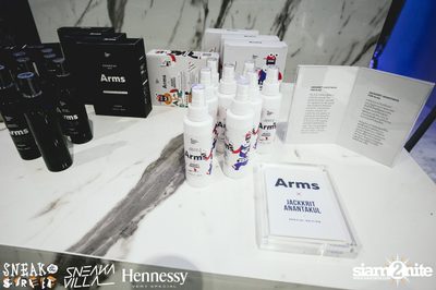 SneakaVilla & Hennessy pres. Sneak the Street at EmQuartier — photo 173