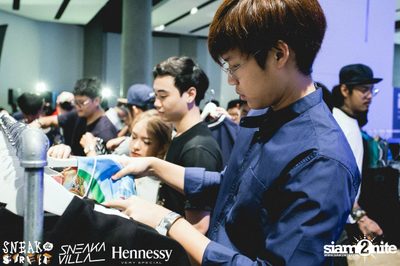 SneakaVilla & Hennessy pres. Sneak the Street at EmQuartier — photo 177