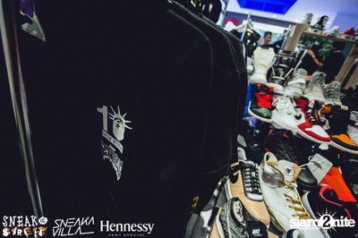 SneakaVilla & Hennessy pres. Sneak the Street at EmQuartier — photo 191