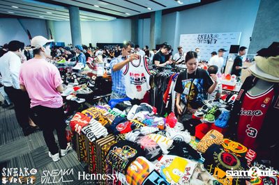 SneakaVilla & Hennessy pres. Sneak the Street at EmQuartier — photo 198