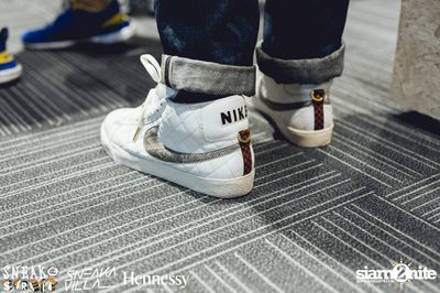 SneakaVilla & Hennessy pres. Sneak the Street at EmQuartier — photo 241